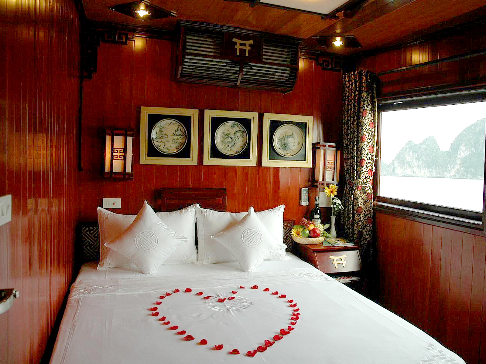Dragon Pearl Cruise Bai Tu Long Bay Double Deluxe